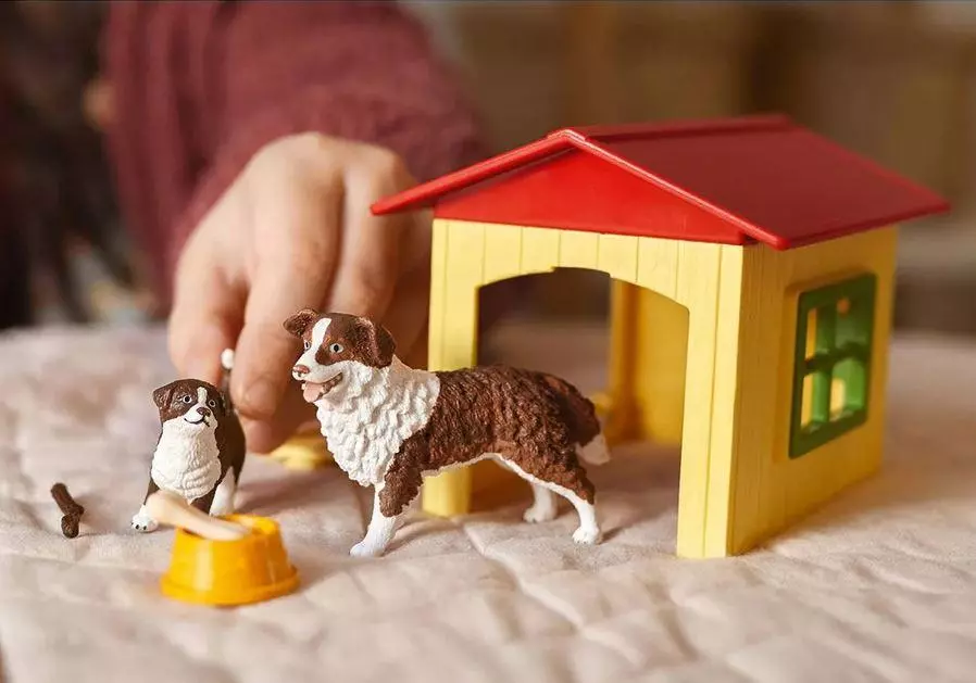 Schleich Hundehütte