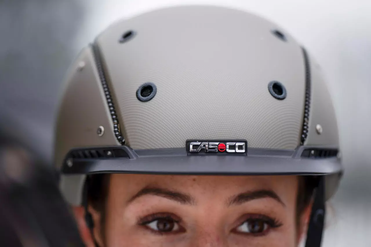 Casco Reithelm Champ-3