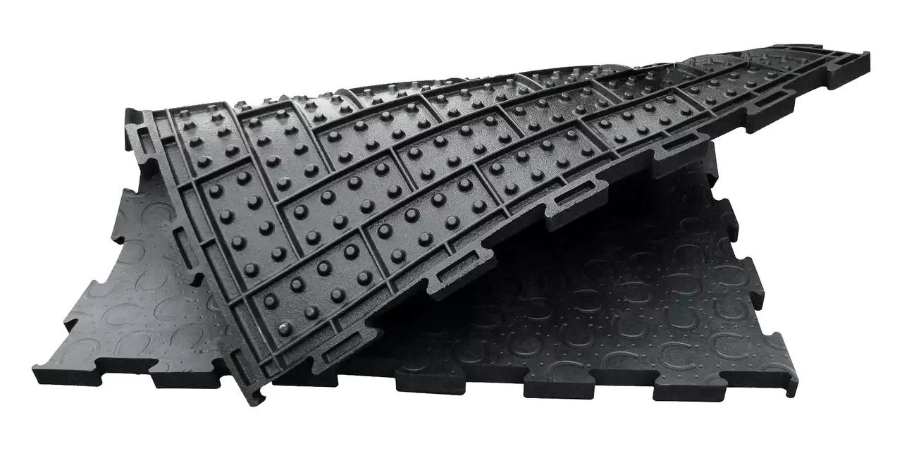 BELMONDO Trend - Boxenmatte 1 × 1 m BELMONDO Trend - Boxenmatte 1 × 1 m